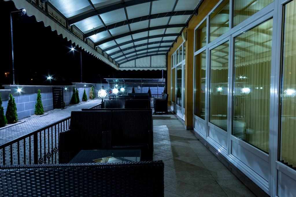 Motel Calypso ترافنيك المظهر الخارجي الصورة